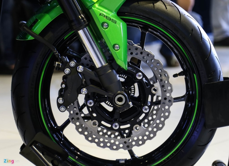 Chi tiet Kawasaki Z900 gia 288 trieu dong vua ra mat tai VN hinh anh 9