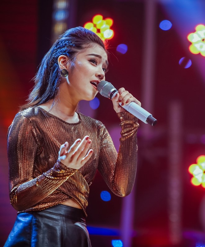 Lan dau tham gia game show, Ngoc Son bat ngo bo cuoc hinh anh 5