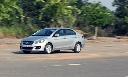 anh-chi-tiet-suzuki-ciaz-1