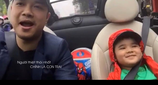 Thieu gia Ha thanh len truyen hinh xin loi me hinh anh 4