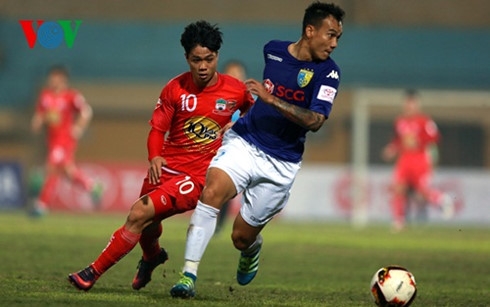 cong phuong tang hinh o v league va cai chau may cua hlv huu thang hinh 1