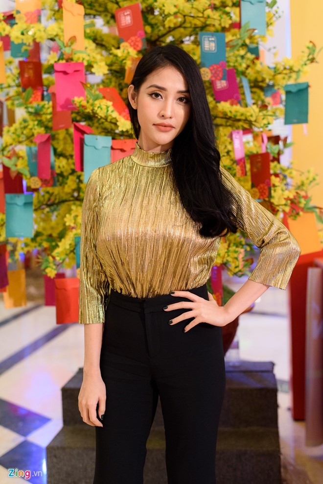 Dan sao Viet xung xinh du hoi xuan hinh anh 9