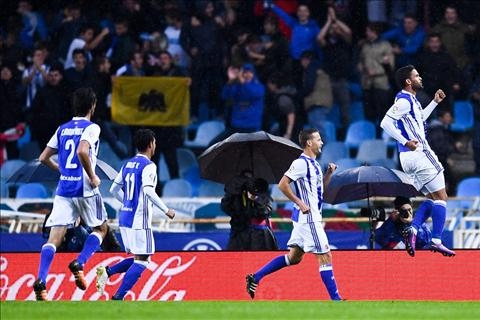 Sociedad vs Barca (3h15 ngay 201) Ga khong lo quen duong cu hinh anh 3
