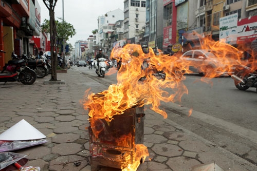 hn: “do la, vang thoi” chay tren via he tien tao quan hinh anh 12