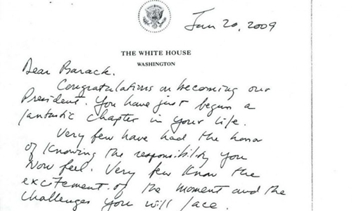Thư ông Bush gửi tới Obama ngày 20/1/2009. Ảnh: ABCNews