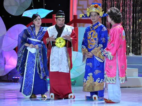 Táo Quân 2017: Loạt phụ kiện 