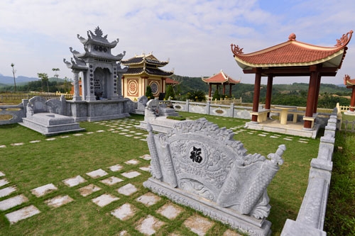 choang ngop nhung lang mo tien ti nhu biet thu hang sang hinh anh 2
