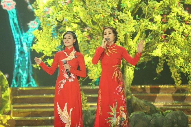 Co be 14 tuoi tro thanh quan quan Solo cung Bolero 2016 hinh anh 8