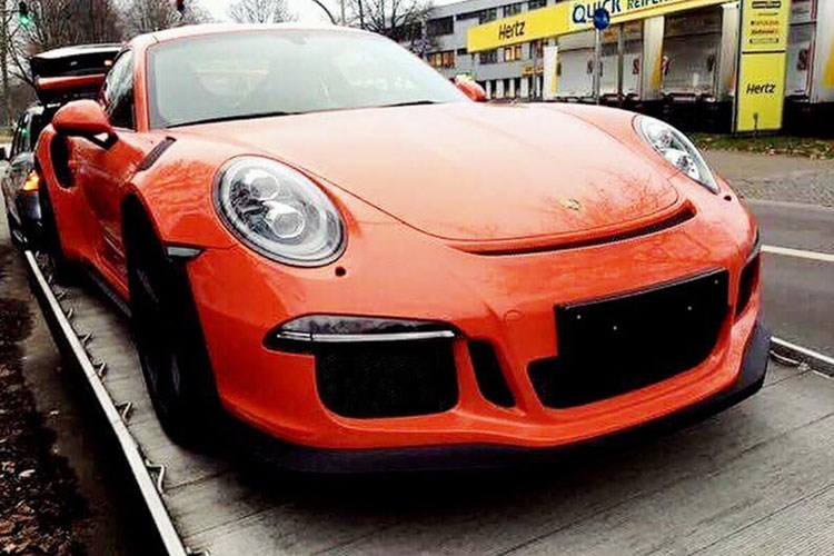Sieu xe Porsche 911 GT3 RS gia 13 ty 