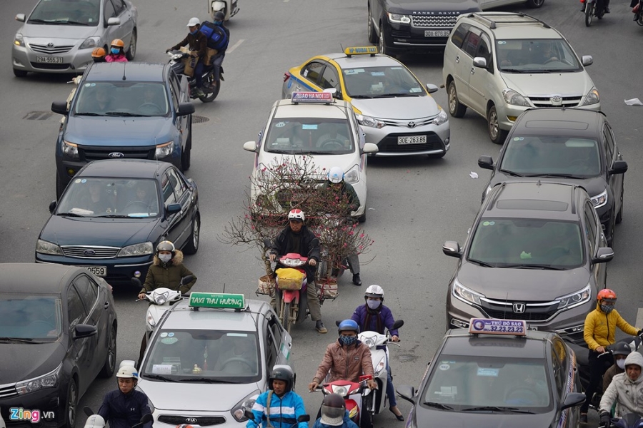 Diem den un tac thong thoang ngay giap Tet hinh anh 10