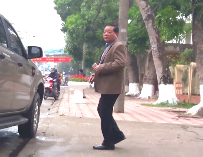 Hai bi cao khien ong Chan ngoi tu oan chua an nan, hoi cai hinh anh 1