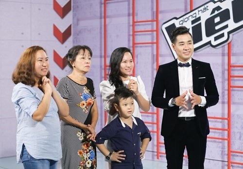 MC Nguyên Khang tiết lộ về đám cưới lãng mạn