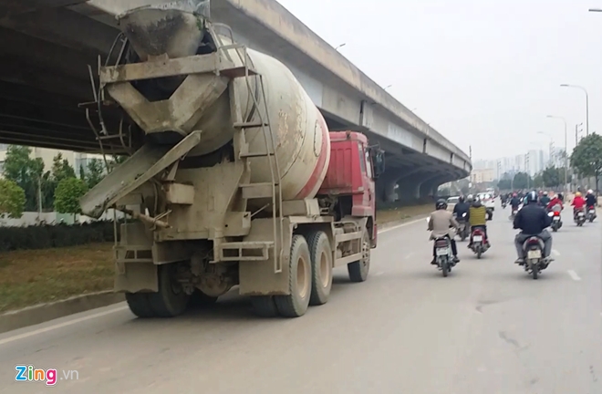 Ha Noi tuoc phu hieu gan 400 oto vi pham toc do nhieu lan hinh anh 1