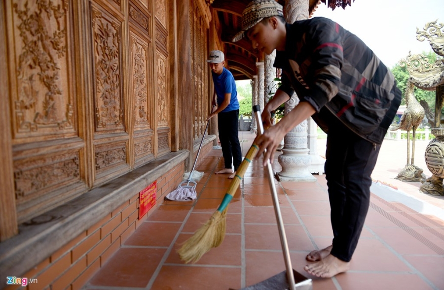 Nha tho To cua Hoai Linh duoc trang tri don Tet Dinh Dau hinh anh 3