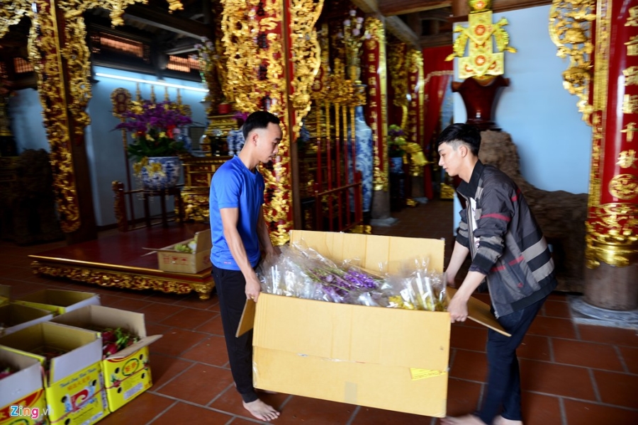 Nha tho To cua Hoai Linh duoc trang tri don Tet Dinh Dau hinh anh 4