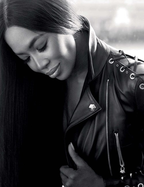 ‘Báo đen’ Naomi Campbell U50 vẫn táo bạo rực lửa ảnh 5