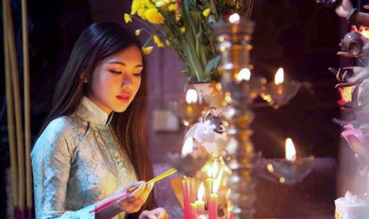  Ngày Tết thắp hương nhớ kỹ điều này, đề phòng tai hoạ mất vui - Ảnh 1.