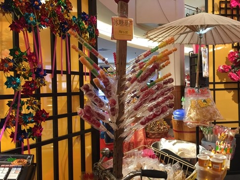 Người Malaysia cũng hối hả đón Tết Đinh Dậu như người Việt - ảnh 9