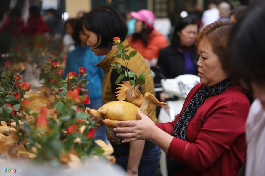 Pho phuong Ha Noi, Sai Gon chieu 30 Tet hinh anh 2