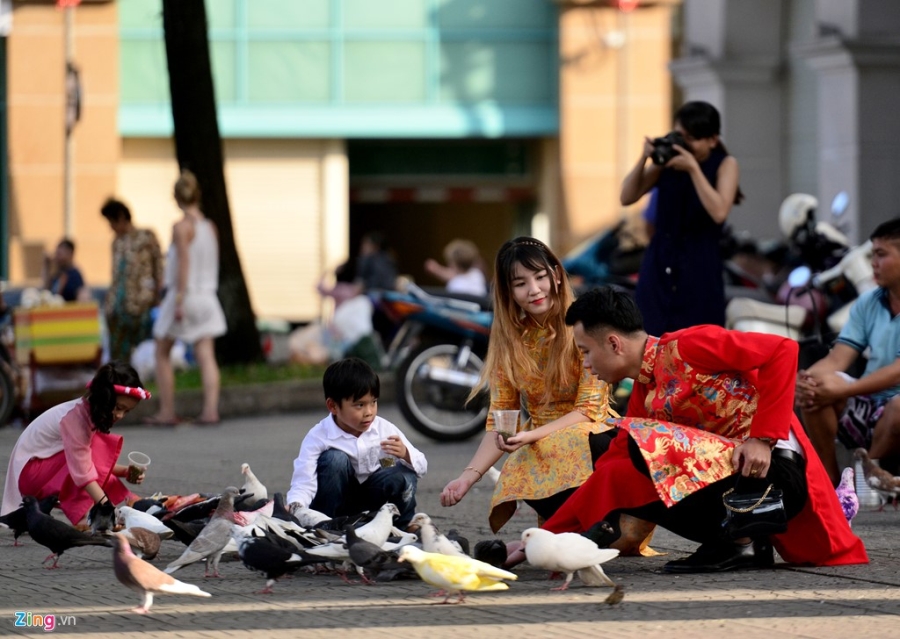 Pho phuong Ha Noi, Sai Gon chieu 30 Tet hinh anh 12