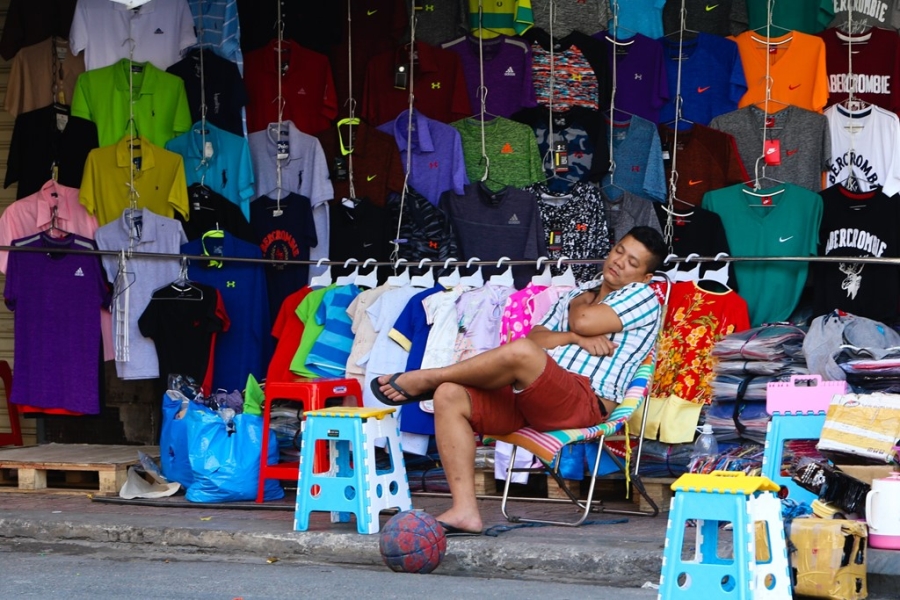 Khoanh khac Sai Gon thanh binh sang mung 1 Tet Dinh Dau hinh anh 10