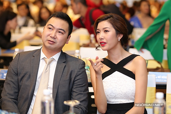 con-duong-tinh-yeu-cua-a-hau-thuy-van-va-ban-trai-dai-gia-8
