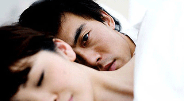  Tôi hèn khi ở nhà vợ và không dám phản kháng bố mẹ vợ mắng nhiếc. 