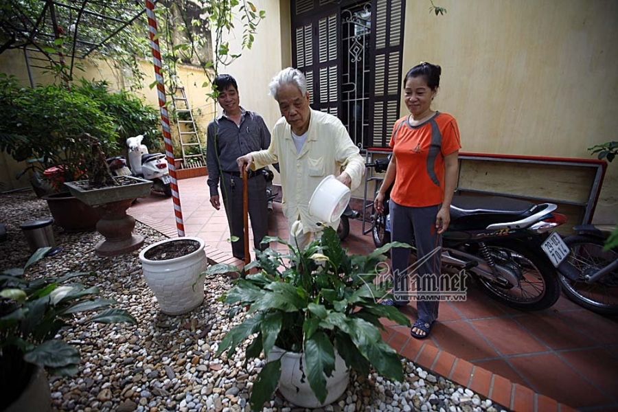 Ngày bình dị ở tư gia nguyên Tổng bí thư Đỗ Mười