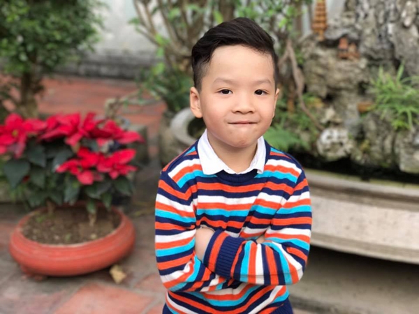 dan-le-khoe-anh-gia-dinh-hanh-phuc-dau-nam-moi-5