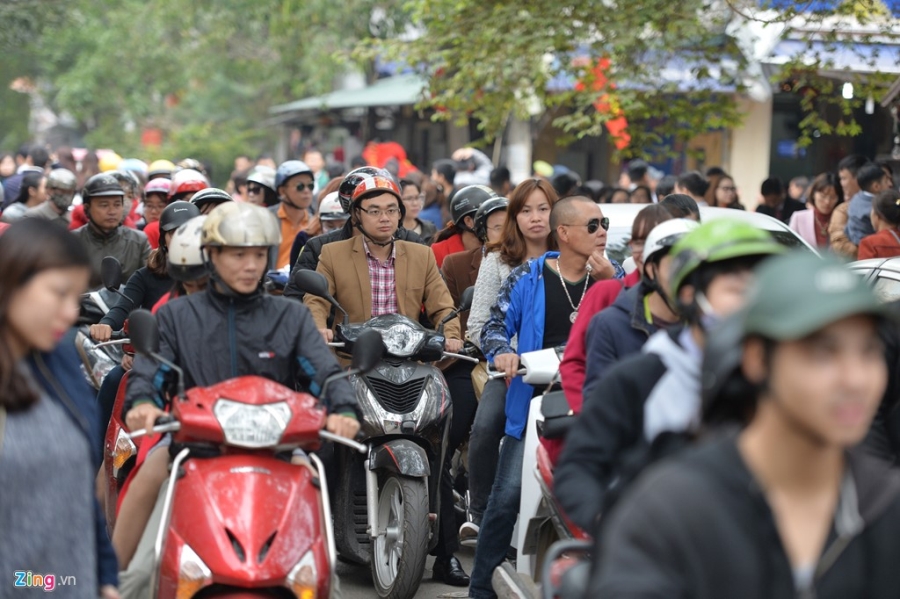 Dan van phong, gioi kinh doanh do xo le phu ngay dau di lam hinh anh 7