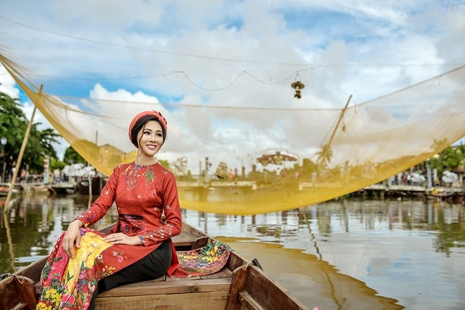 Dieu Ngoc duyen dang giua dat troi Hoi An ngay dau nam hinh anh 7