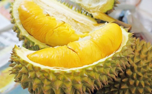 nhung-trai-cay-ngoai-co-gia-gap-hang-chuc-lan-hang-noi-2