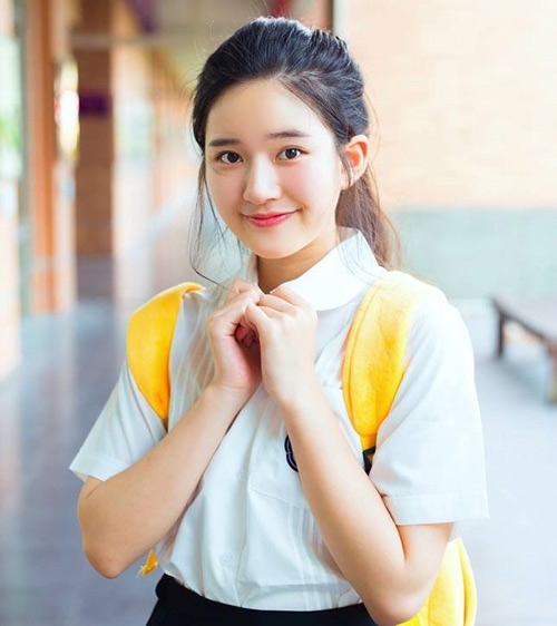 Cô gái 19 tuổi gây bão vì giống hệt mỹ nhân Anh hùng xạ điêu - Ảnh 16.