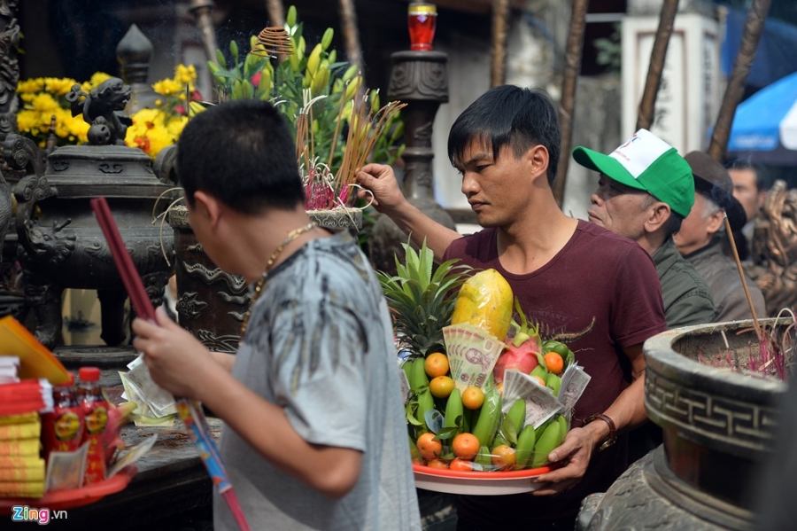 Den Tran mot tuan truoc le khai an hinh anh 12
