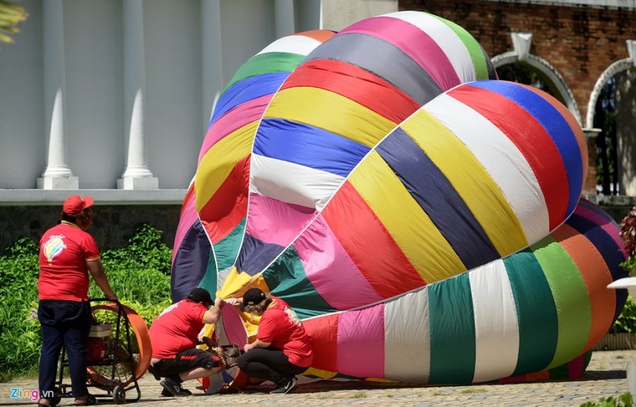 Hang loat khinh khi cau lo lung giua Sai Gon hinh anh 16