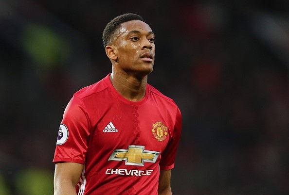 Martial to cao Mourinho muon day anh khoi Old Trafford hinh anh 2