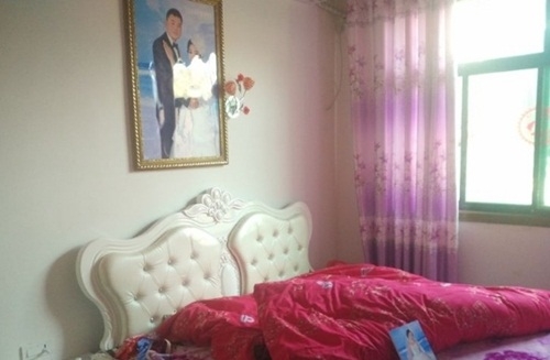 co dau lao mat hut sau khi nhan 400 trieu tu nha trai hinh anh 3