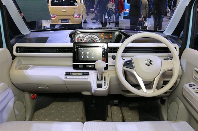 Ô tô mini Suzuki 216 triệu vuông vắn đầy cá tính