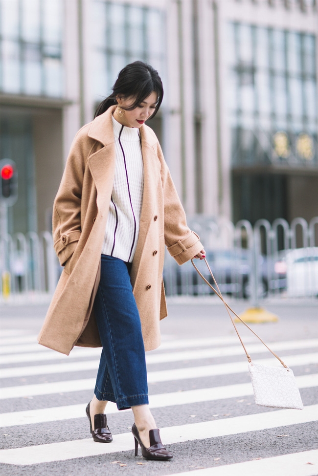 Street style quý cô châu Á tuần đầu tiên của năm mới: mỗi người một vẻ, mười phân vẹn mười - Ảnh 3.