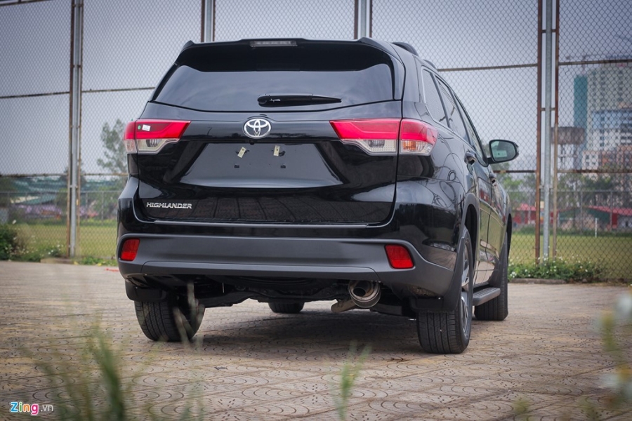 Toyota Highlander 2017 LE gia hon 2 ty tai Ha Noi hinh anh 4