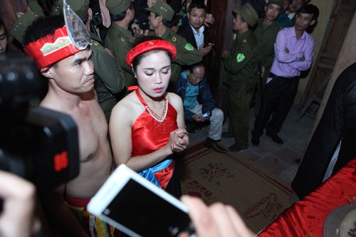 du cua mieu du di xem “chuyen ay” lay may hinh anh 8