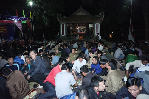 du cua mieu du di xem “chuyen ay” lay may hinh anh 14