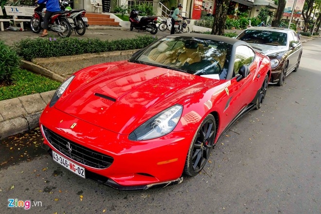 Sieu xe Ferrari California do tai xuat o Sai Gon hinh anh 2