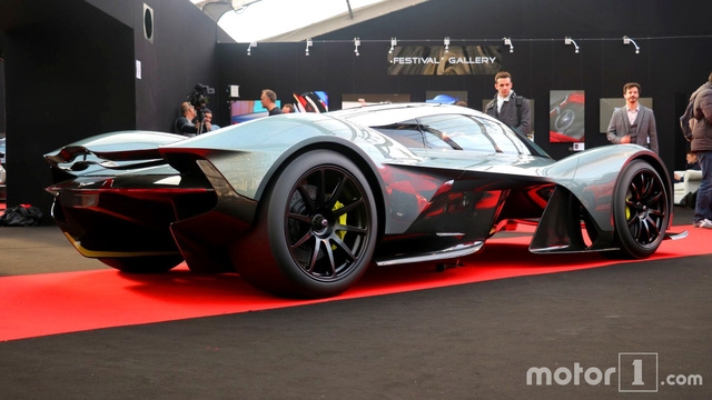 Cận cảnh siêu phẩm triệu đô Aston Martin AM-RB 001 bằng xương, bằng thịt - Ảnh 12.