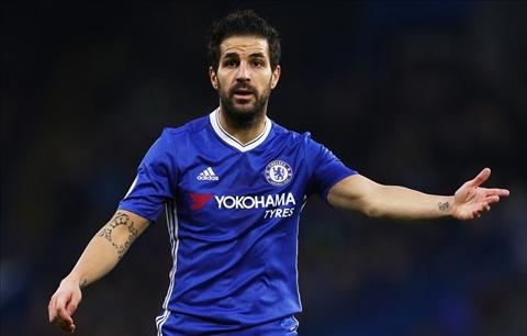Fabregas Bong da ngay nay nhieu cong nhan hon nghe si hinh anh