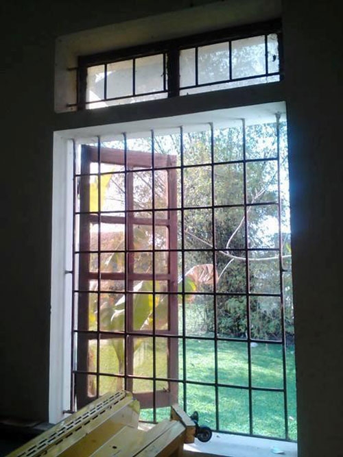 ky luat cong an xa de xay ra vu dan treo co tai tru so hinh anh 1