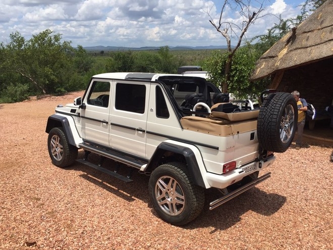 Mercedes-Maybach Landaulet G650 bat ngo xuat hien hinh anh 2