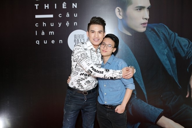 Mr. Dam vui ve di su kien sau lan cuoi giai quyet no cho me hinh anh 5