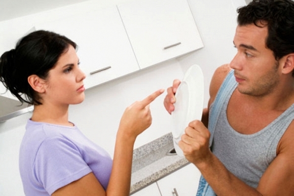 Mang chuyện nhà lên mạng xã hội, anh chàng bị vợ xử đẹp - Ảnh 1.