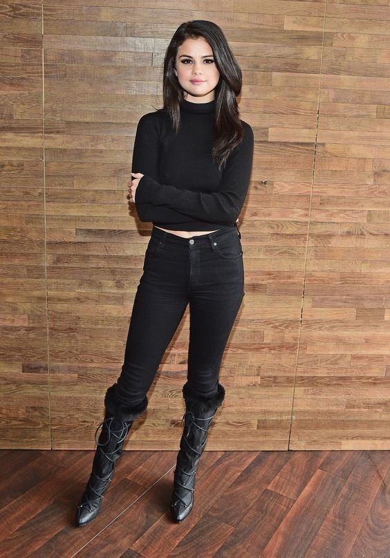 Selena Gomez goi y cach phoi do voi ao len ngay lanh hinh anh 10